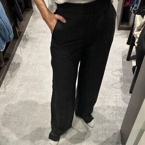 Aritzia Black Women's Trousers
